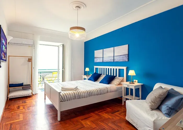 Pausea Suite